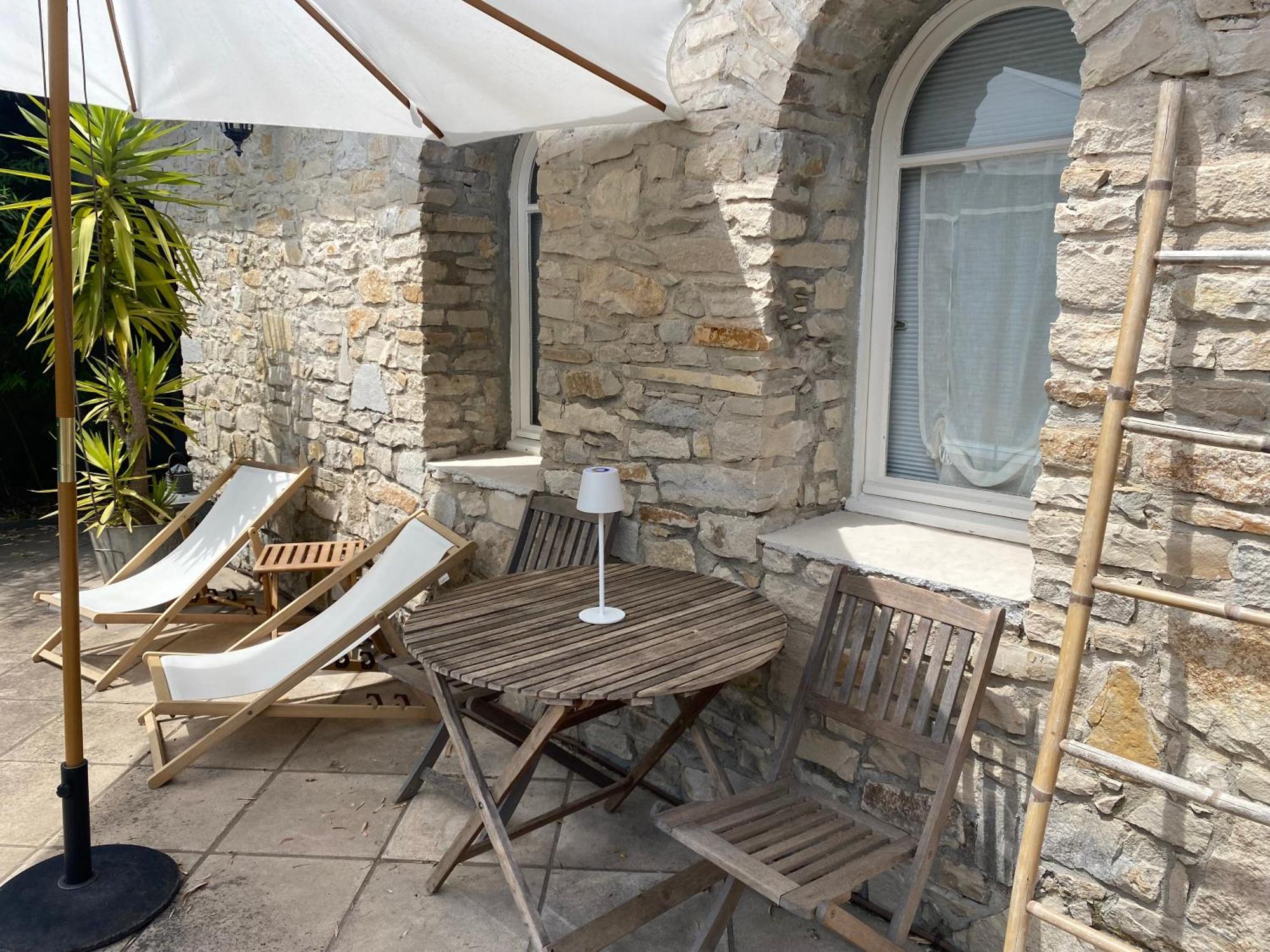 Bed and Breakfast Le Patio Aux Oiseaux La Ciotat Esterno foto